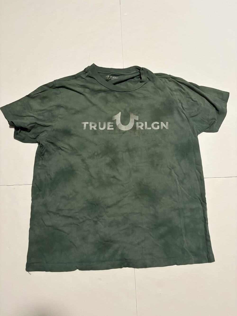 True Religion Womens Large Green Logo T Shirt Tie Dye Washed Y2K Horseshoe